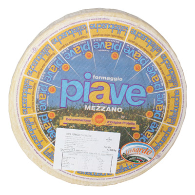 leonardo piave mature cheese 1/4 [K]