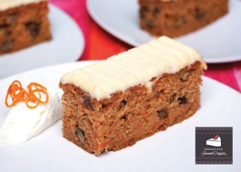 [PRIESTLEYS044-UC4] Carrot Cake Slice 15 Cut